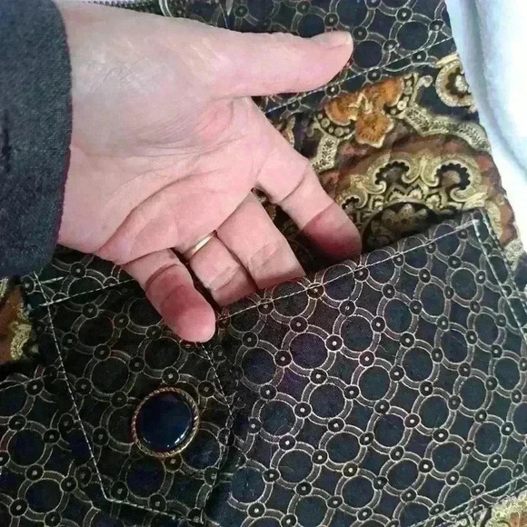 Paisley Tote - Picture 7 of 7